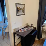 Wohnen am Main - gemütlicher Altbau, zentral